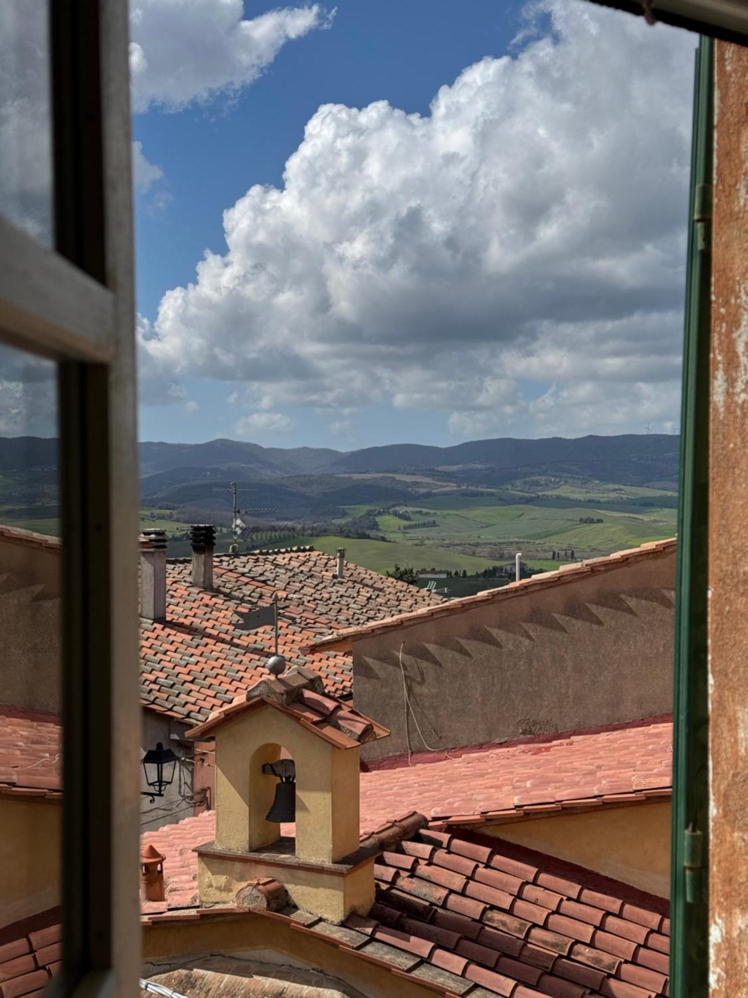 La Casetta Di Borgo Lajatico Exterior foto