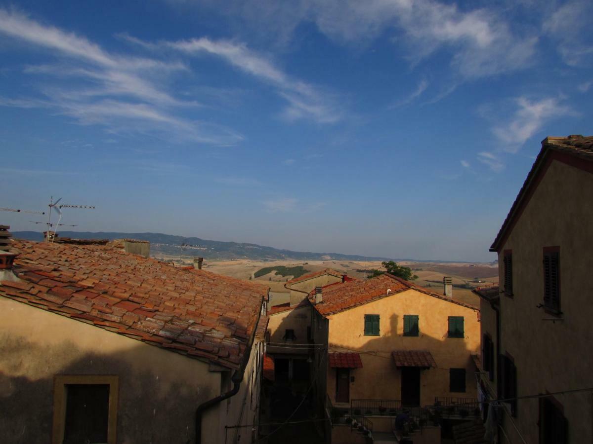 La Casetta Di Borgo Lajatico Exterior foto